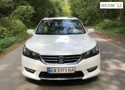 Седан Honda Accord 2015 в Киеве