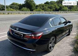 Седан Honda Accord IX Рестайлинг 2 2016 в Ромнах