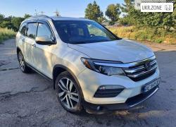 Внедорожник 5 дверей Honda Pilot 2015 в Каменском