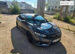 Седан Honda Civic X 2017 в Виннице