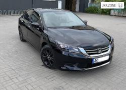 Седан Honda Accord 2015 в Луцке