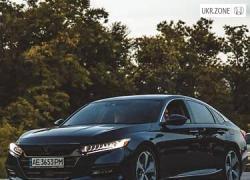 Седан Honda Accord 2017 в Кропивни́цком
