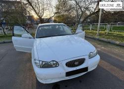 Седан Hyundai Sonata III Рестайлинг 1997 в Одессе