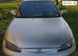 Седан Hyundai Lantra II 1997 в Сумах