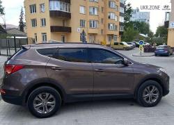 Внедорожник 5 дверей Hyundai Santa Fe 2012 в Каменец-Подольском