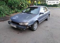 Седан Hyundai Elantra 1995 в Одессе