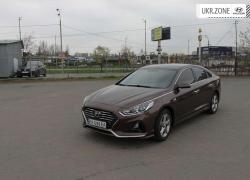 Седан Hyundai Sonata VII (LF) 2017 в Киеве