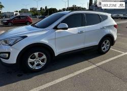 Внедорожник 5 дверей Hyundai Santa Fe 2015 в Одессе