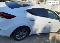 Седан Hyundai Elantra 2018 в Луцке