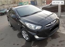 Седан Hyundai Accent IV 2012 в Львове
