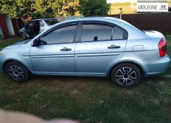 Седан Hyundai Accent III 2008 в Лозовой