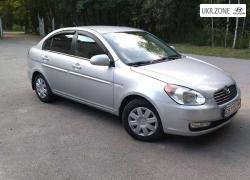 Седан Hyundai Accent III 2008 в Чернигове