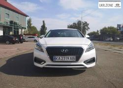 Седан Hyundai Sonata VII (LF) 2016 у Києві