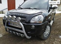 Внедорожник 5 дверей Hyundai Tucson I 2008 в Млинове
