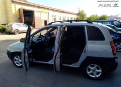 Компактвэн Hyundai Matrix I 2002 в Белой Церкви