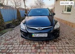 Хэтчбек 5 дверей Hyundai i30 2010 в Запорожье