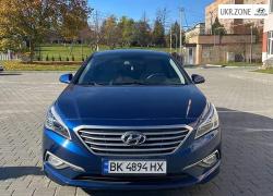 Седан Hyundai Sonata VII (LF) 2016 в Ровно