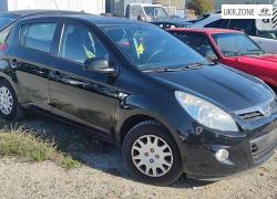 Hyundai i20 2010 в Золочеве