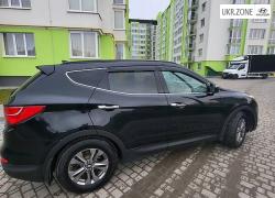 Внедорожник 5 дверей Hyundai Santa Fe 2015 в Каменец-Подольском