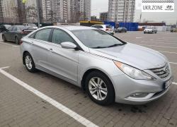 Седан Hyundai Sonata VI (YF) 2013 в Броварах