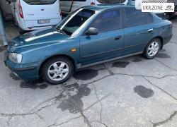 Седан Hyundai Elantra III (XD) 2002 в Днепре