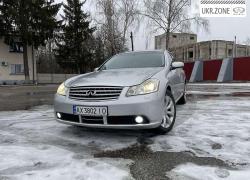 Седан Infiniti M III 2007 в Валках