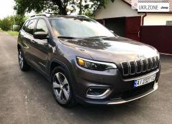 Внедорожник 5 дверей Jeep Cherokee 2018 в Мироновке