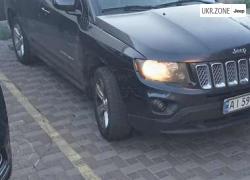 Внедорожник 5 дверей Jeep Compass 2013 в Ирпени