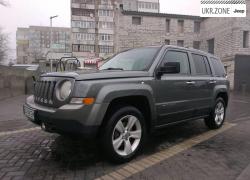 Внедорожник 5 дверей Jeep Liberty (Patriot) I 2012 в Кропивни́цком