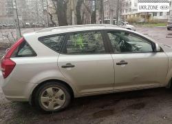 Універсал 5 дверей Kia Ceed I 2008 у Житомирі