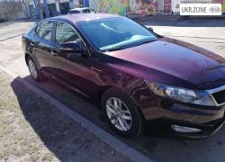 Седан Kia Optima 2013 в Чернигове