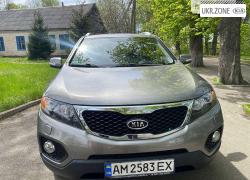 Внедорожник 5 дверей Kia Sorento II 2010 в Коростышеве