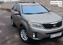 Позашляховик 5 дверей Kia Sorento II Рестайлінг 2013 у Луцьку