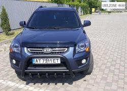 Внедорожник 5 дверей Kia Sportage 2008 в Ивано-Франковске