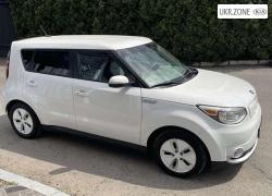 Хэтчбек 5 дверей Kia Soul II 2016 в Львове