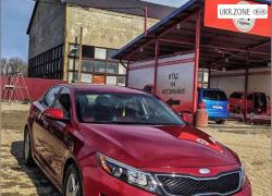 Седан Kia Optima III Рестайлинг 2014 в Песчанке