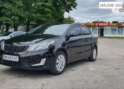 Седан Kia Rio III 2012 в Ромнах