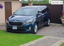Мінівен Kia Sedona III 2015 у Івано-Франківську