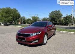 Седан Kia Optima 2013 в Измаиле