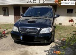 Мінівен Kia Carnival 2002 у Ірпені