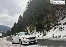 Седан Kia Optima III Рестайлінг 2014 у Львові