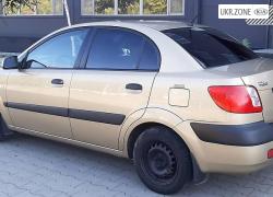 Седан Kia Rio II 2006 у Білій Церкві