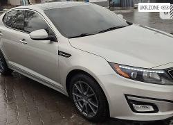Седан Kia Optima 2013 в Сквире