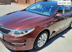 Седан Kia Optima IV 2016 в Новгородке