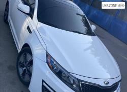 Седан Kia Optima 2013 в Харькове