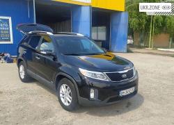 Внедорожник 5 дверей Kia Sorento 2015 в Киеве