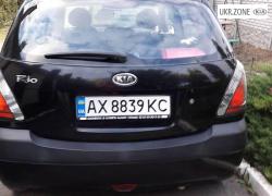 Хэтчбек 5 дверей Kia Rio II 2006 в Харькове