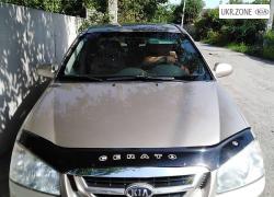 Седан Kia Cerato 2006 в Днепре