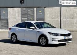 Седан Kia Optima IV 2017 в Киеве
