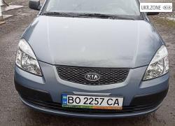 Седан Kia Rio II 2007 в Чорткове